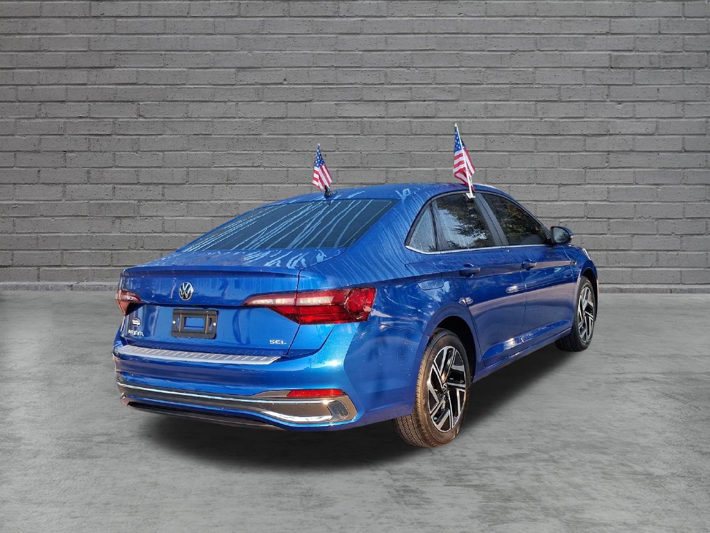 Certified 2024 Volkswagen Jetta SEL FWD image 12