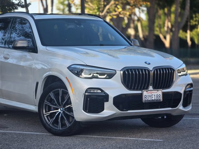 Used 2020 BMW X5 M50i w/ Parking Assistance Package AWD/4WD image 2