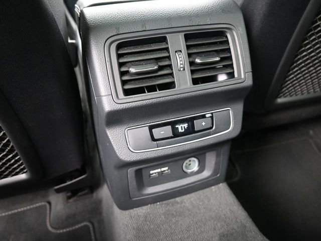 Used 2022 Audi SQ5 Premium Plus w/ Premium Plus Package image 28