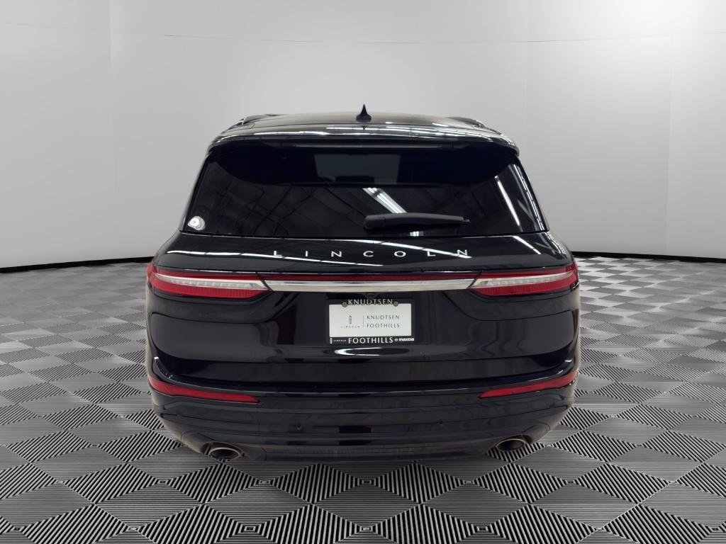 Used 2025 Lincoln Corsair Grand Touring w/ Equipment Group 302A AWD/4WD image 6