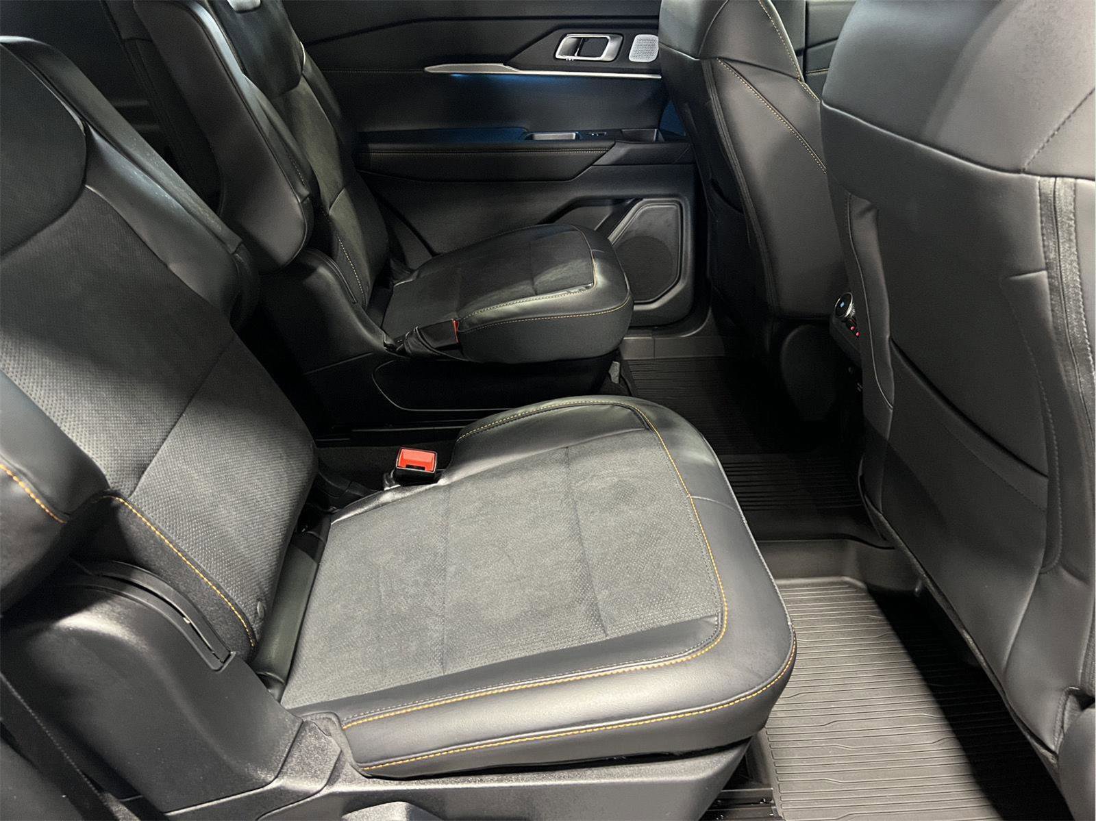 New 2026 Ford Explorer Tremor AWD/4WD image 13