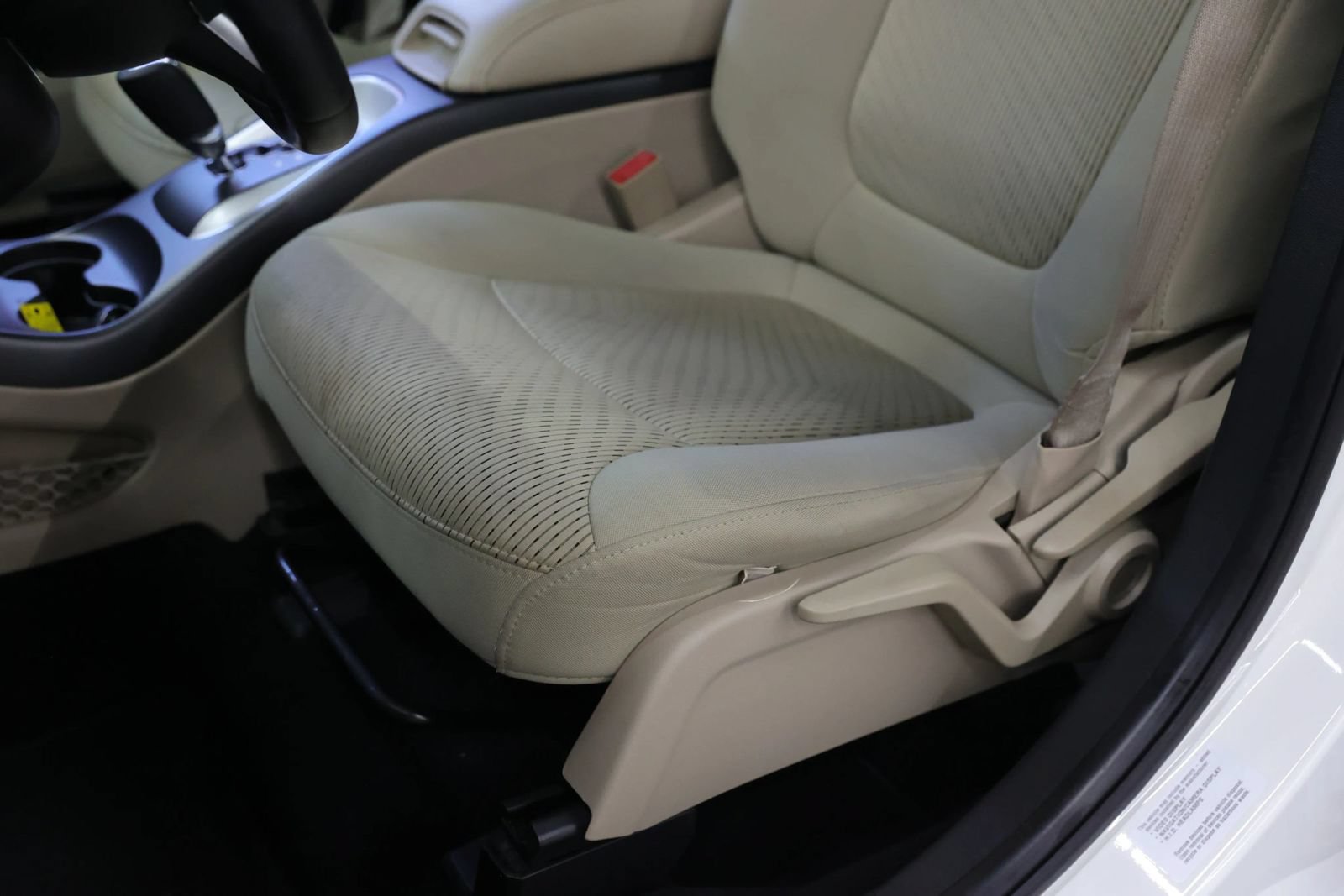 Used 2015 Dodge Journey American Value Package w/ Flexible Seating Group FWD image 14