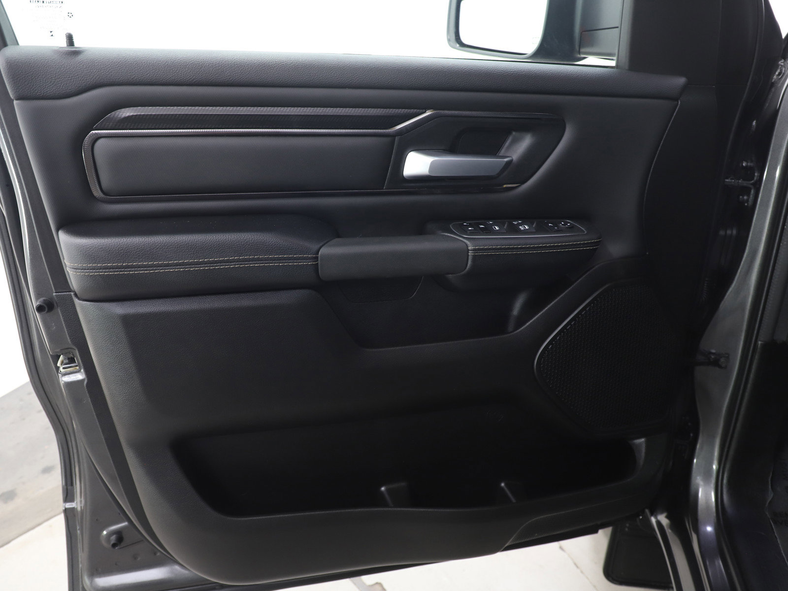 Used 2024 RAM 1500 Sport AWD/4WD image 24