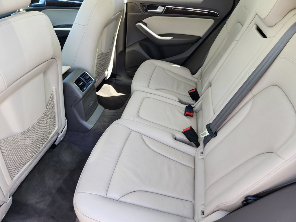 Used 2016 Audi Q5 2.0T Premium AWD/4WD image 19