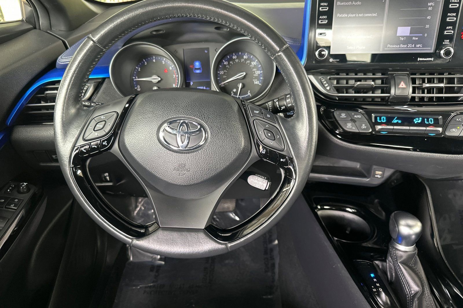 Certified 2020 Toyota C-HR XLE image 17