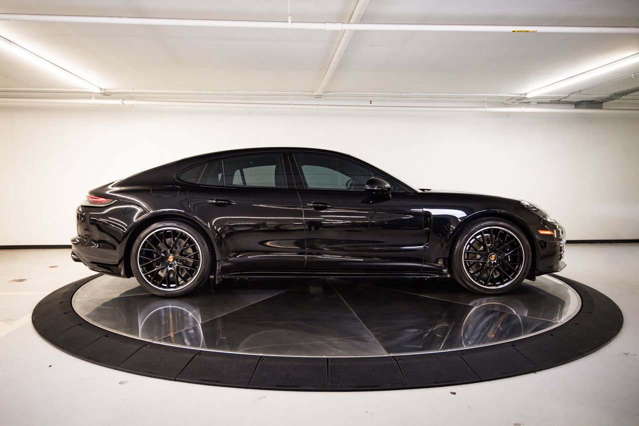 Certified 2023 Porsche Panamera GTS AWD/4WD image 8