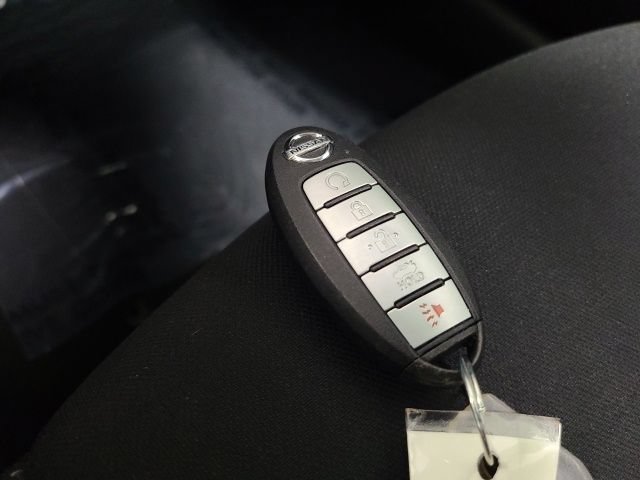 Used 2021 Nissan Sentra SV FWD image 32