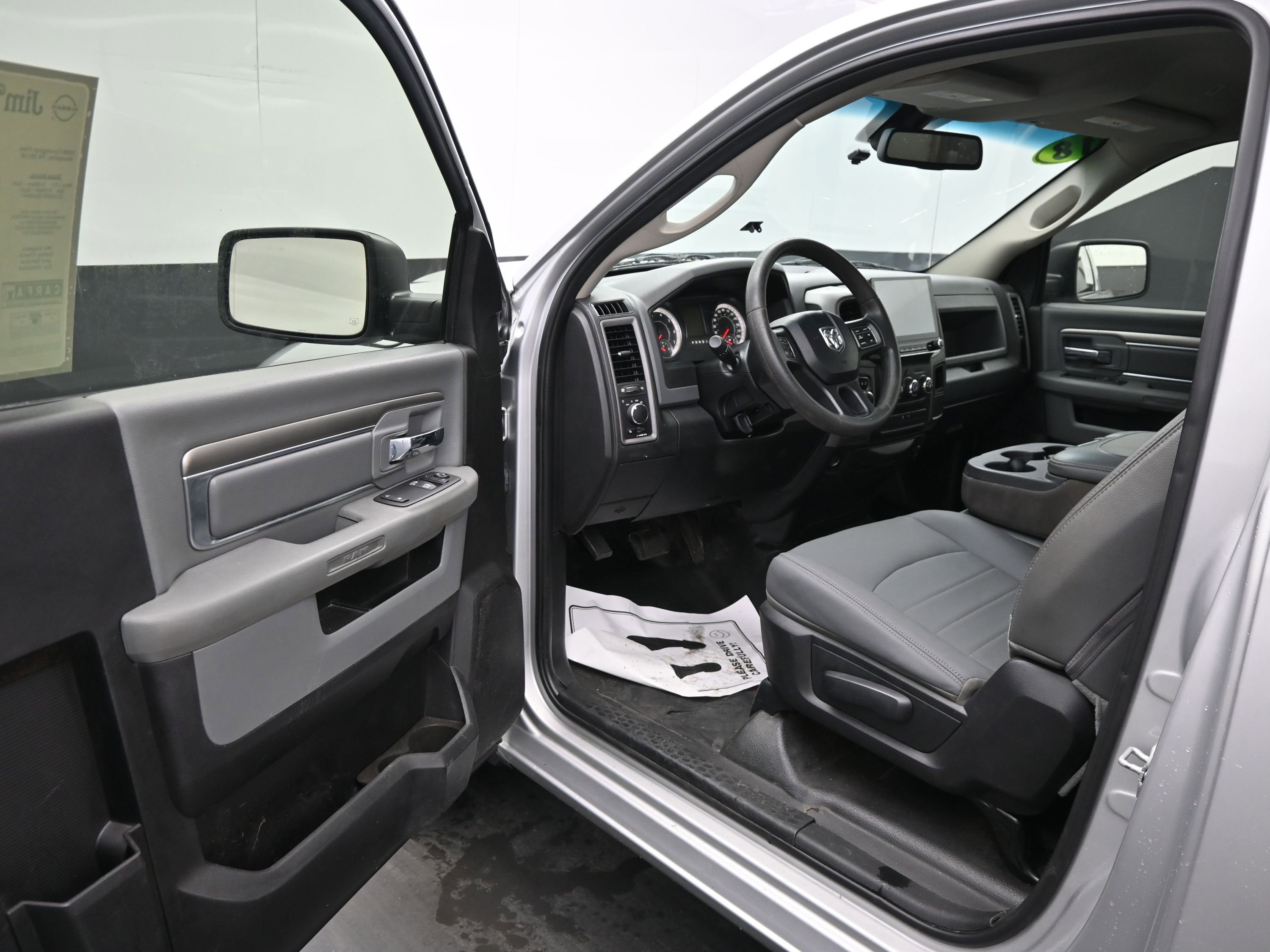 Used 2018 RAM 1500 Tradesman w/ Power & Remote Entry Group image 11