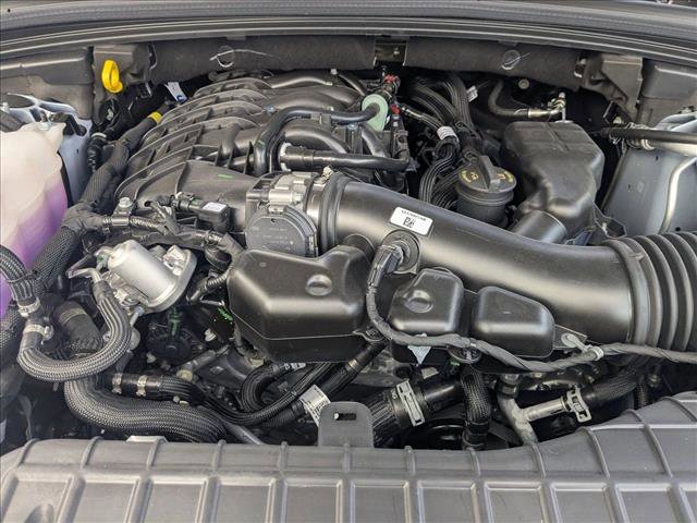 New 2025 Jeep Grand Cherokee Limited w/ Luxury Tech Group II image 19