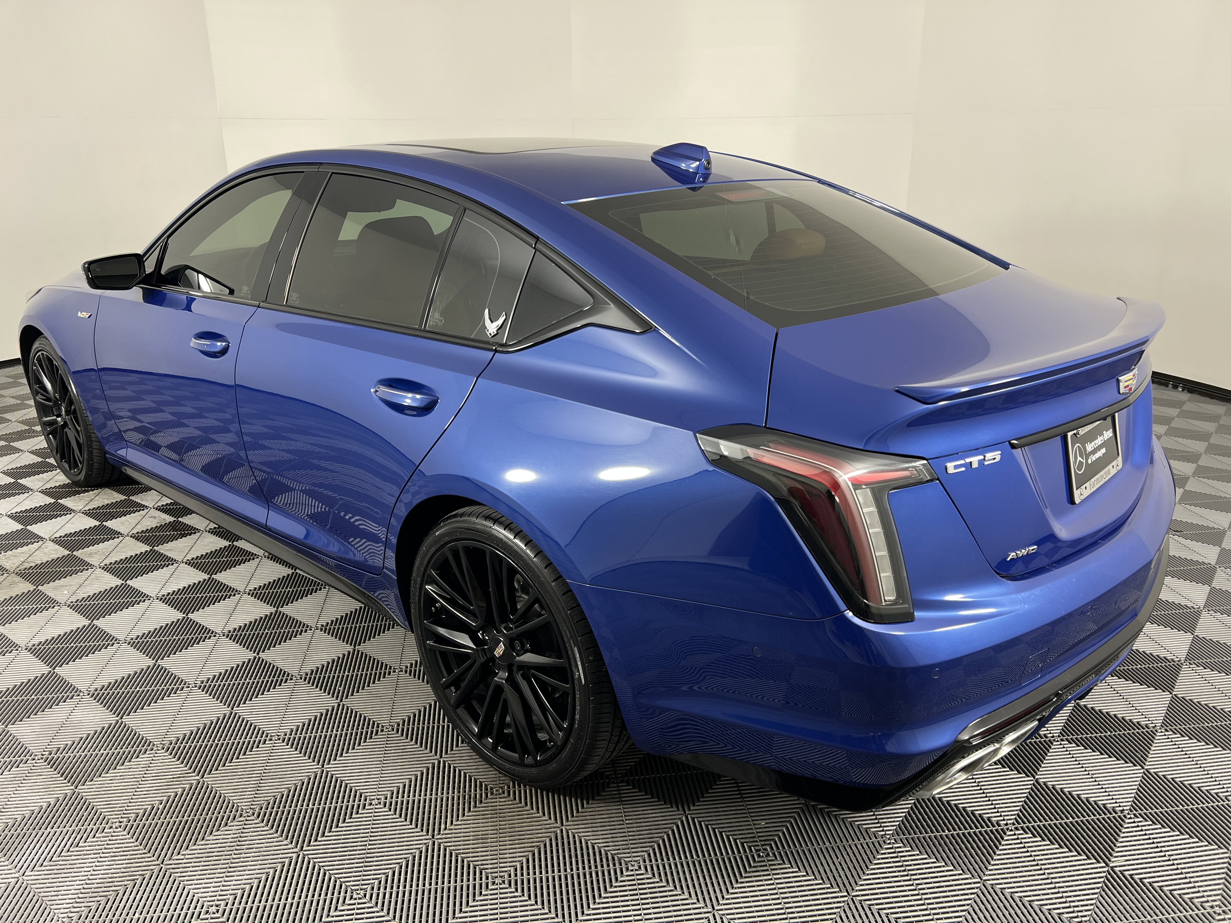 Used 2021 Cadillac CT5 V w/ Platinum Package AWD/4WD image 10