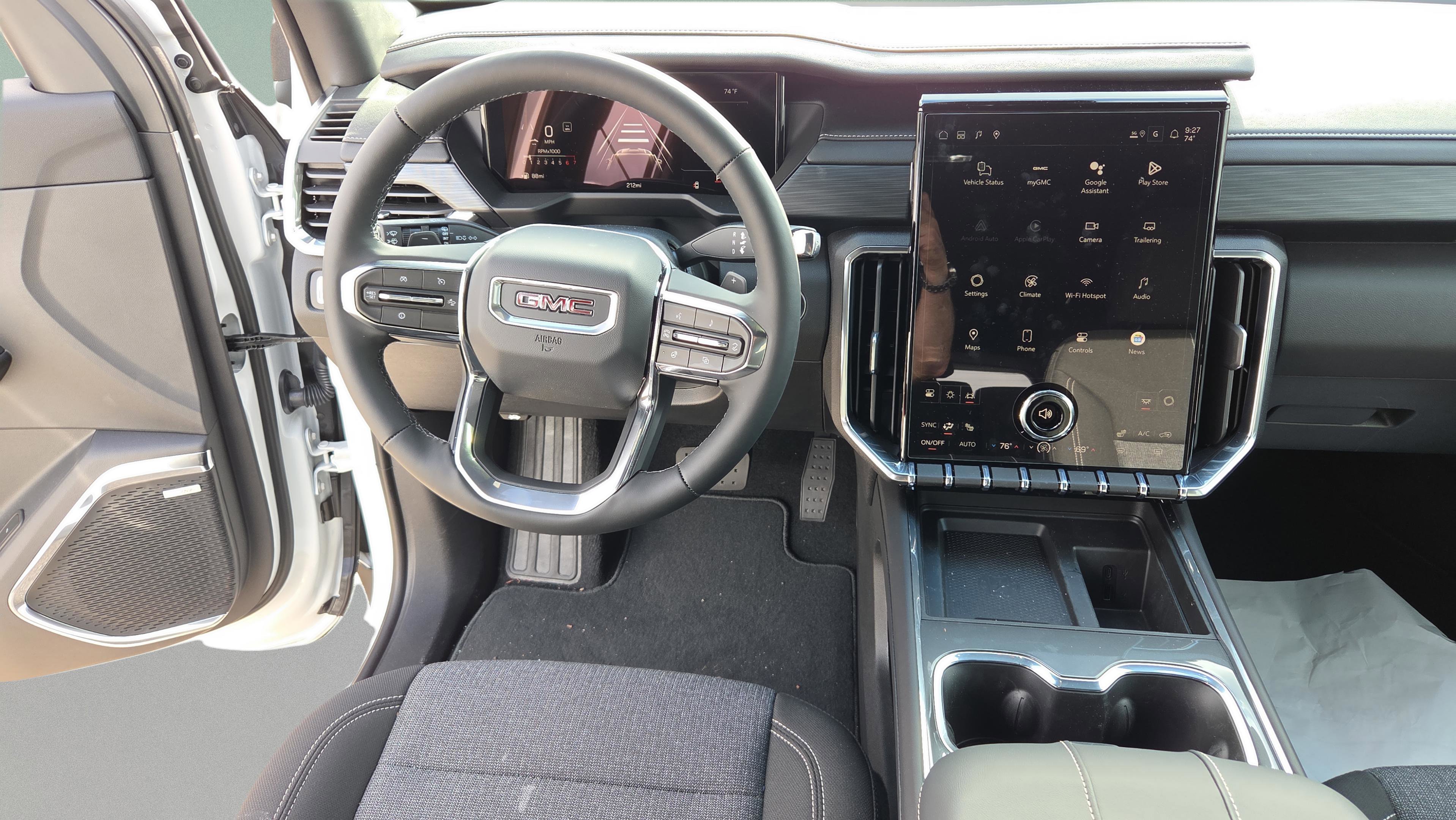 New 2026 GMC Acadia Elevation FWD image 18