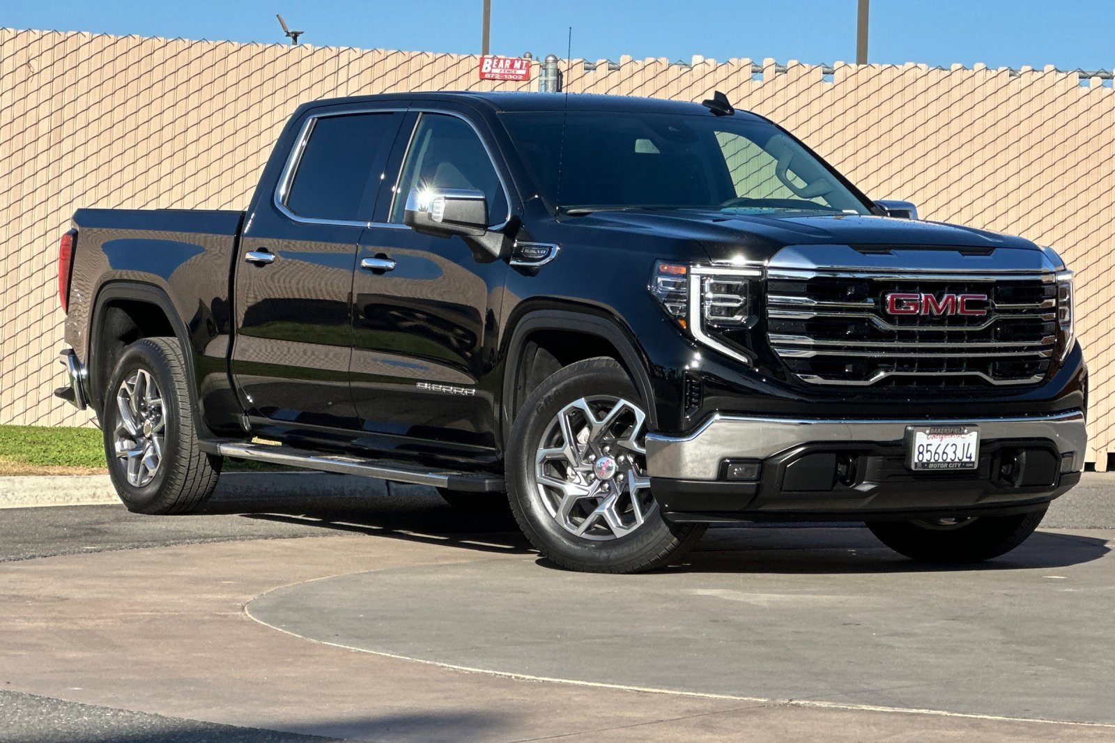 Certified 2026 GMC Sierra 1500 SLT w/ SLT Premium Package RWD image 2