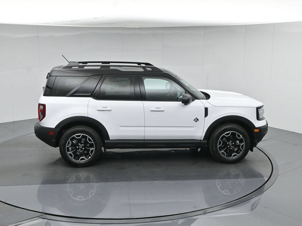 New 2026 Ford Bronco Sport Outer Banks w/ Outer Banks Tech Package+ AWD/4WD image 43