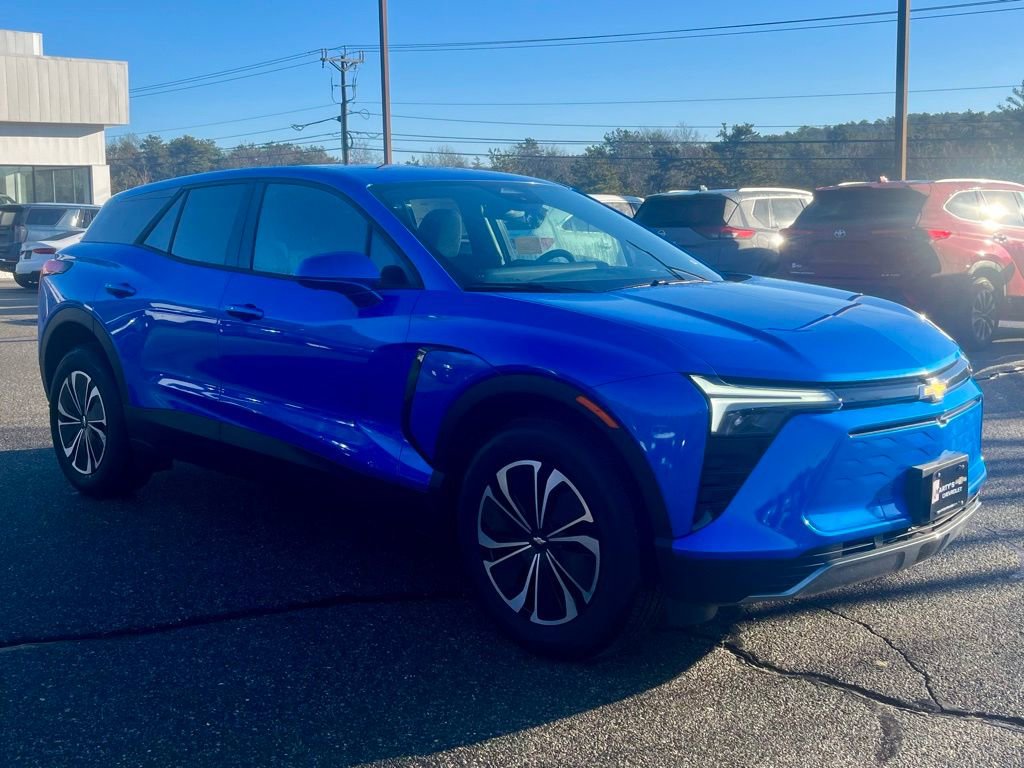 New 2025 Chevrolet Blazer EV LT AWD/4WD image 7