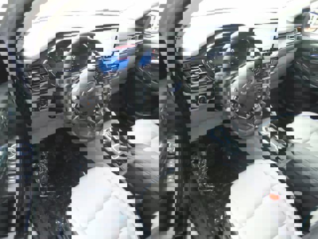 Used 2025 Ford Escape Platinum image 13