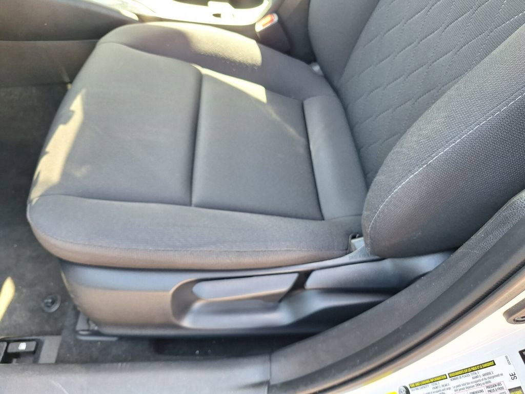 Used 2023 Toyota Corolla LE image 27