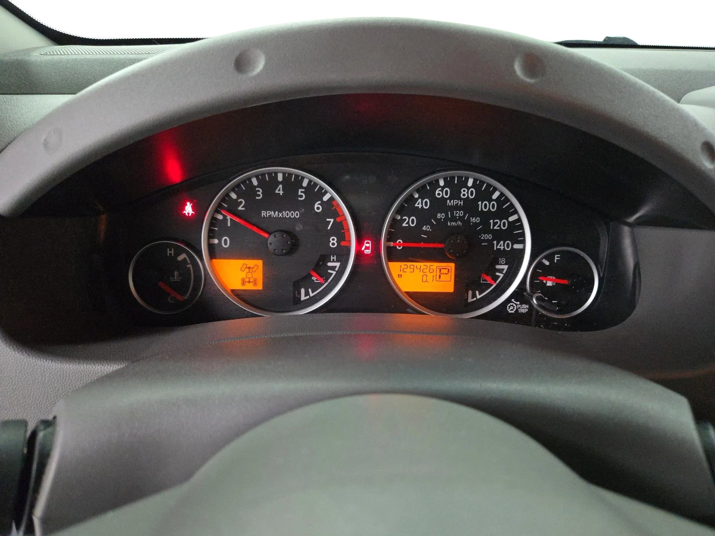 Used 2015 Nissan Frontier SL w/ Moonroof Package image 17