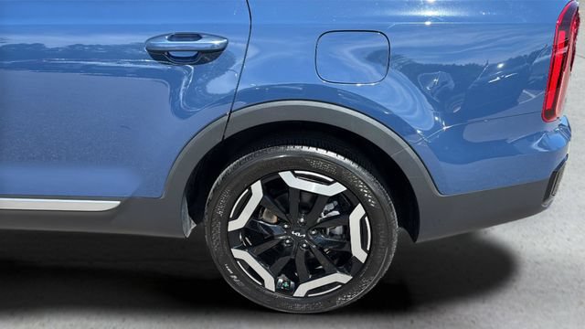 Used 2024 Kia Telluride S FWD image 35