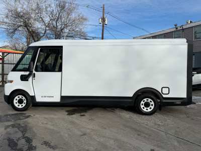 Used 2025 Chevrolet Brightdrop 600 w/ Power Door Package AWD/4WD image 3