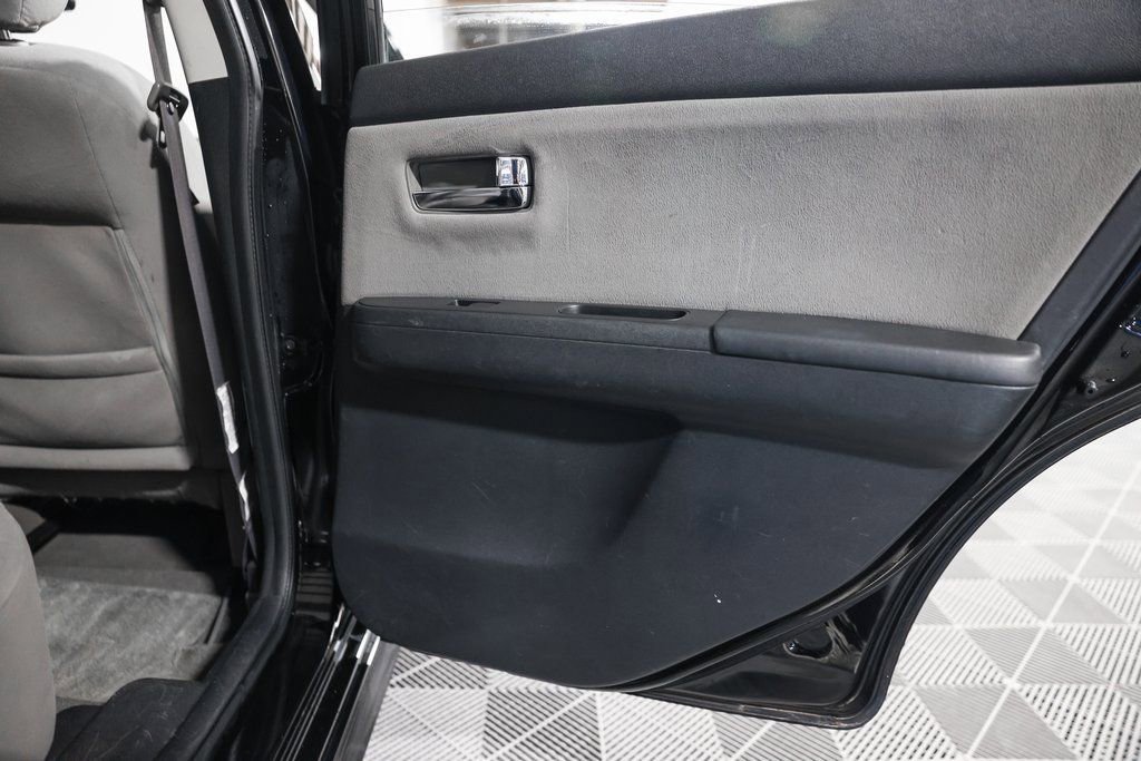 Used 2012 Nissan Sentra 2.0 SR w/ Special Edition Pkg FWD image 25