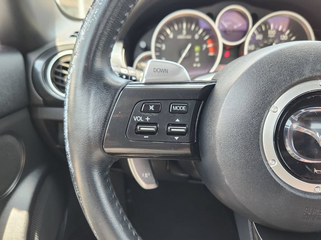 Used 2015 MAZDA MX-5 Miata Sport RWD image 31
