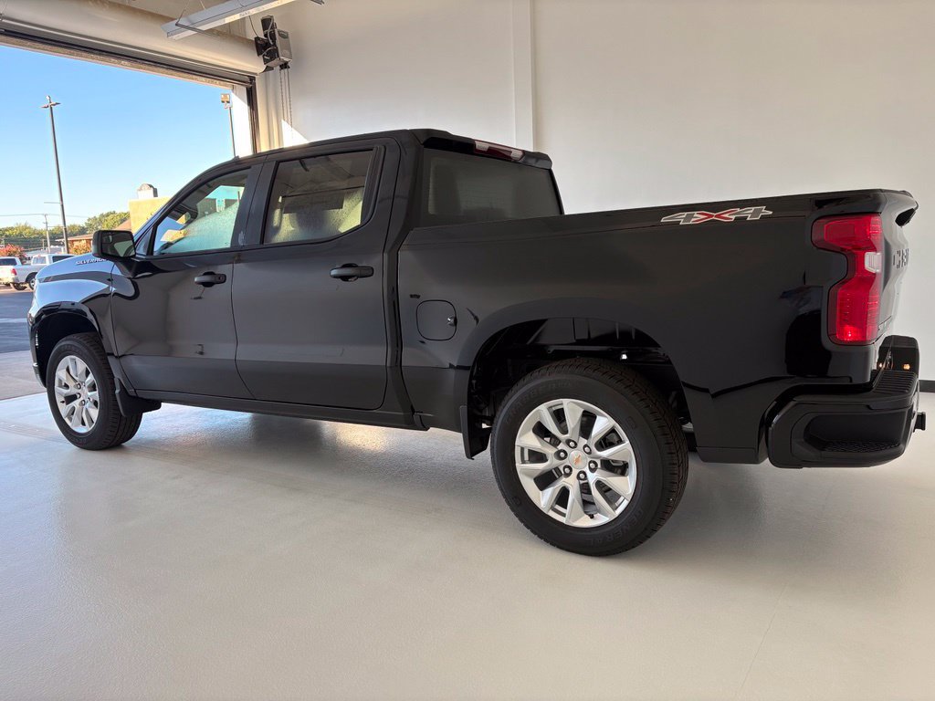 New 2026 Chevrolet Silverado 1500 Custom AWD/4WD image 17