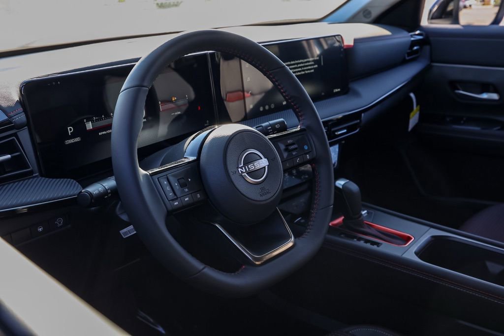 New 2026 Nissan Kicks SR image 14