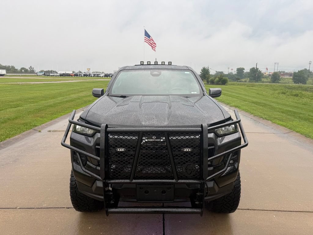 Used 2024 Chevrolet Colorado LT w/ LT Convenience Package RWD image 10