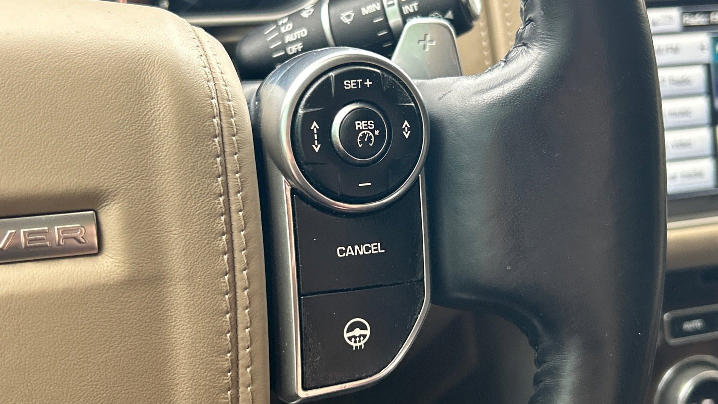 Used 2014 Land Rover Range Rover Long Wheelbase Autobiography image 35