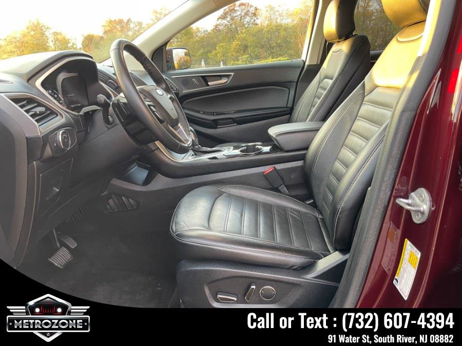 Used 2017 Ford Edge SEL w/ Equipment Group 201A image 19