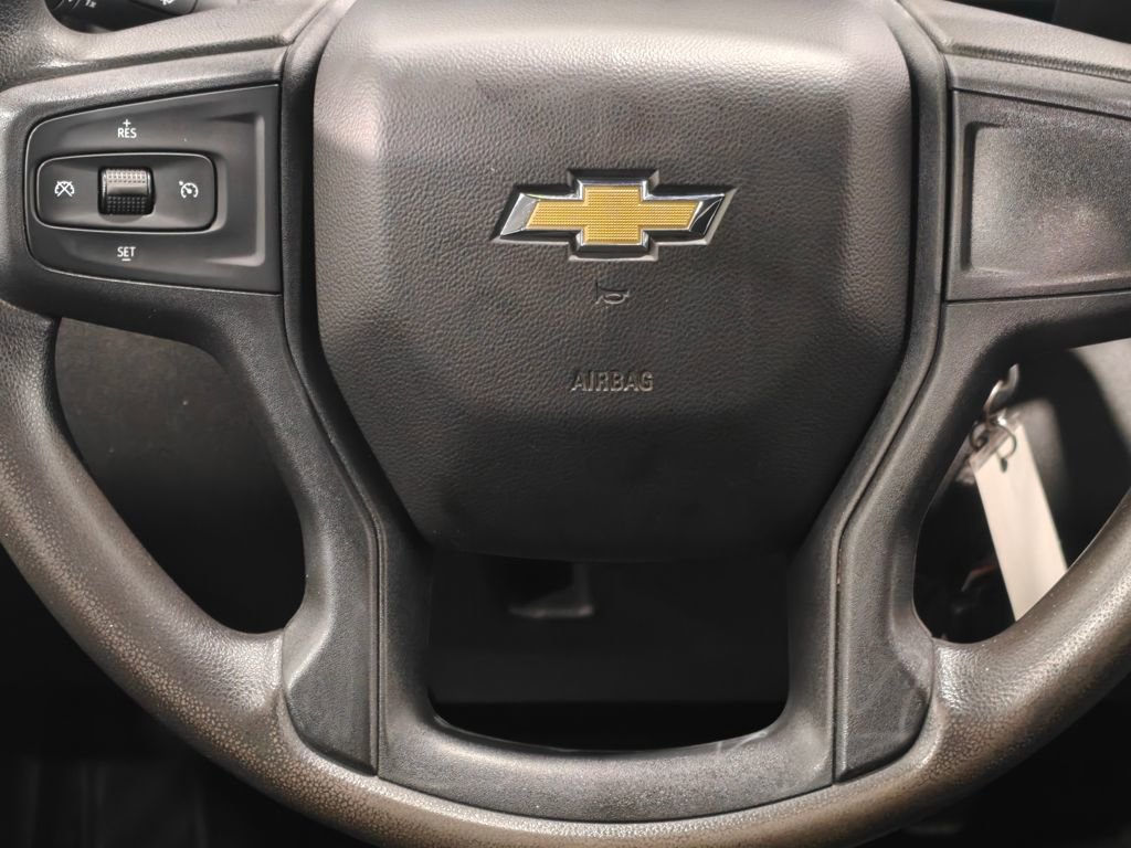 Used 2022 Chevrolet Silverado 1500 Custom image 5