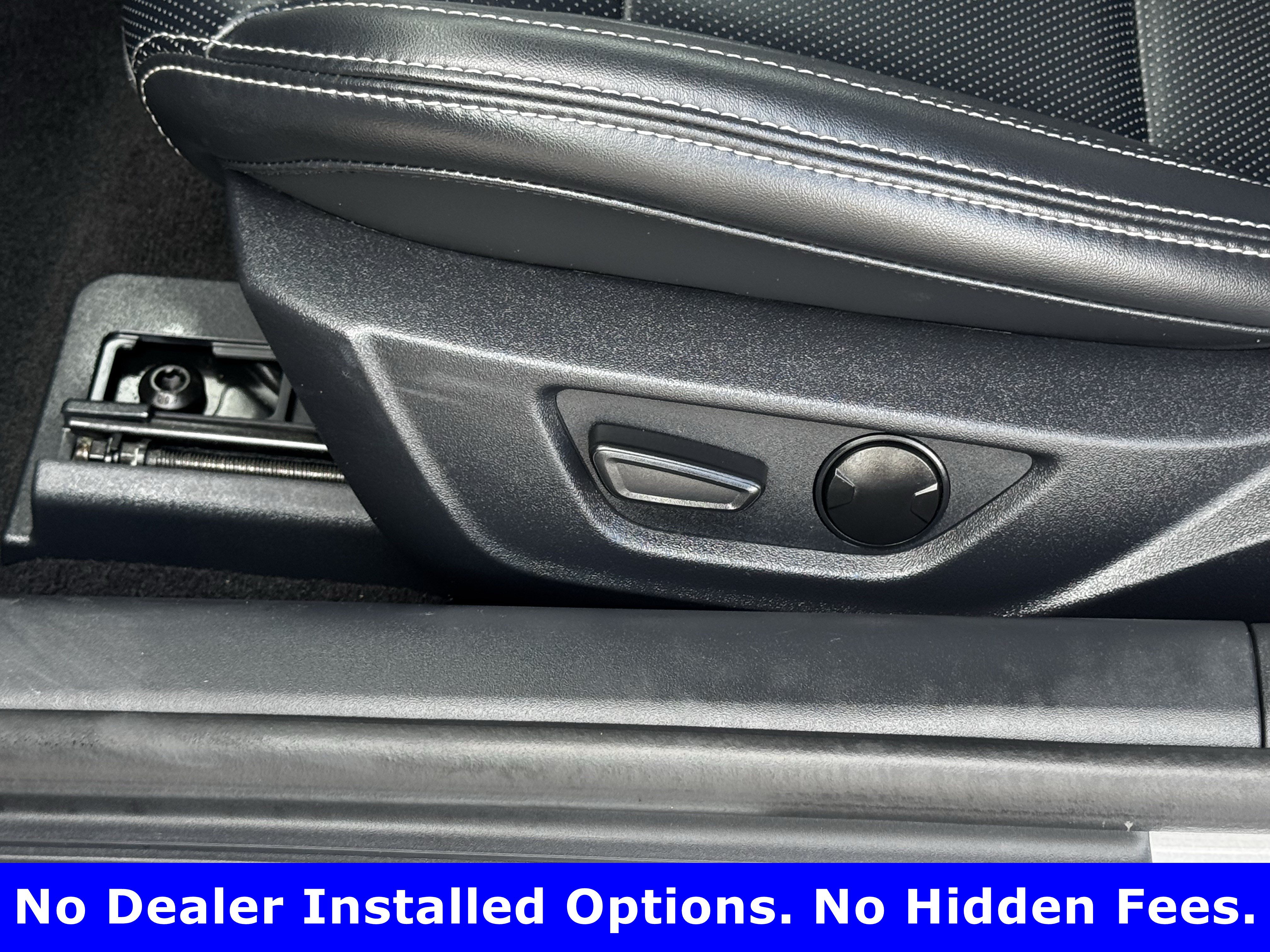 Used 2025 Ford Mustang Premium RWD image 23