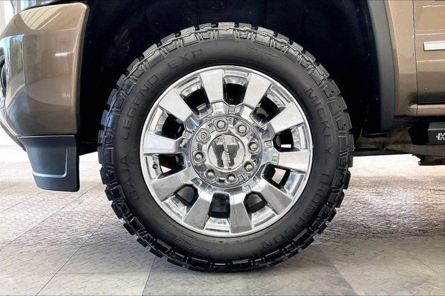 Used 2015 GMC Sierra 2500 Denali w/ Duramax Plus Package image 8