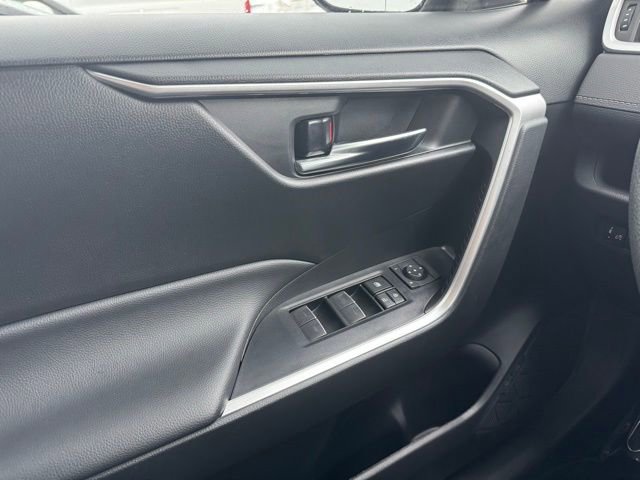 Certified 2023 Toyota RAV4 XLE image 30