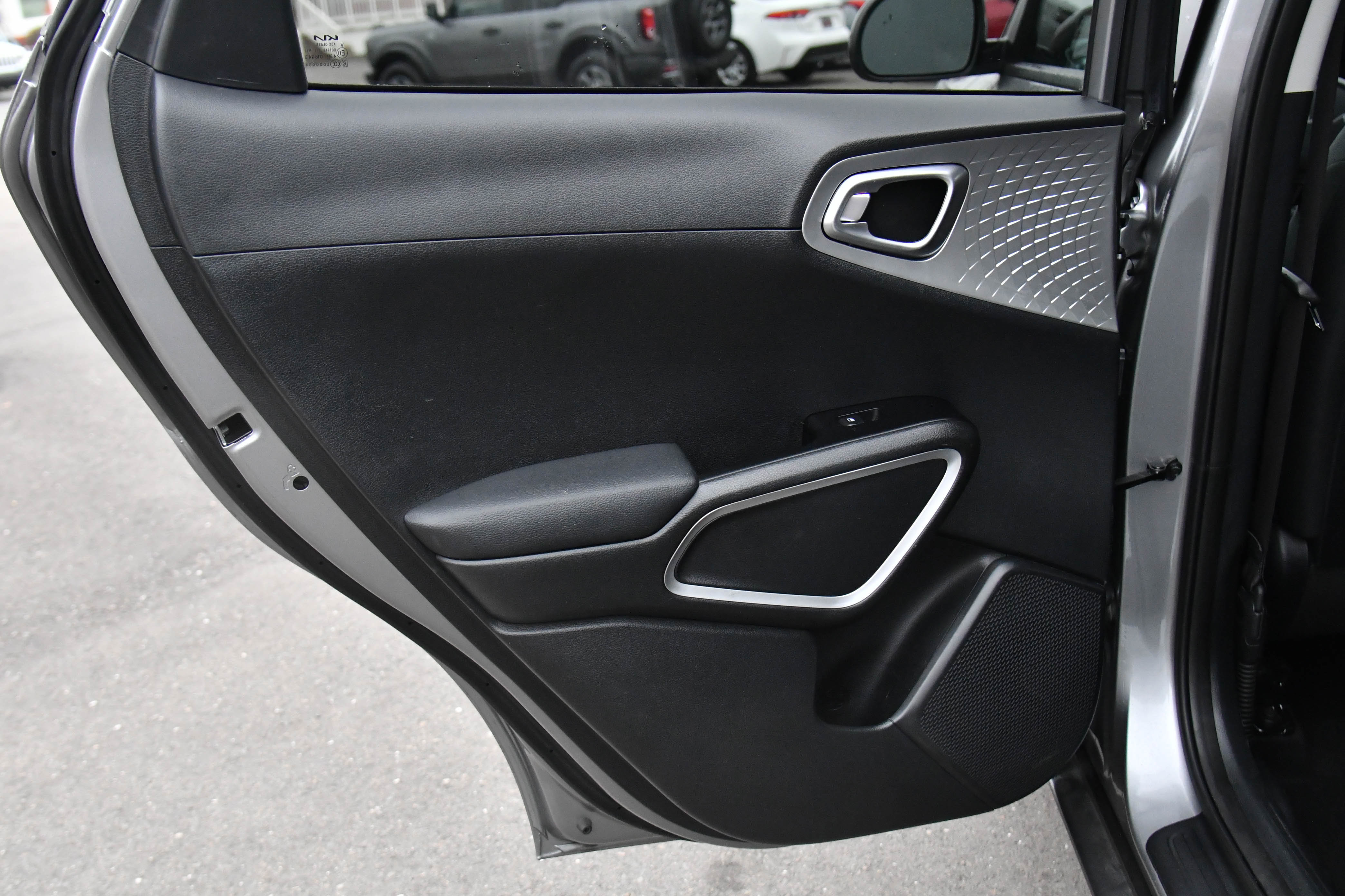 Used 2024 Kia Soul LX w/ Option Group 015 image 28