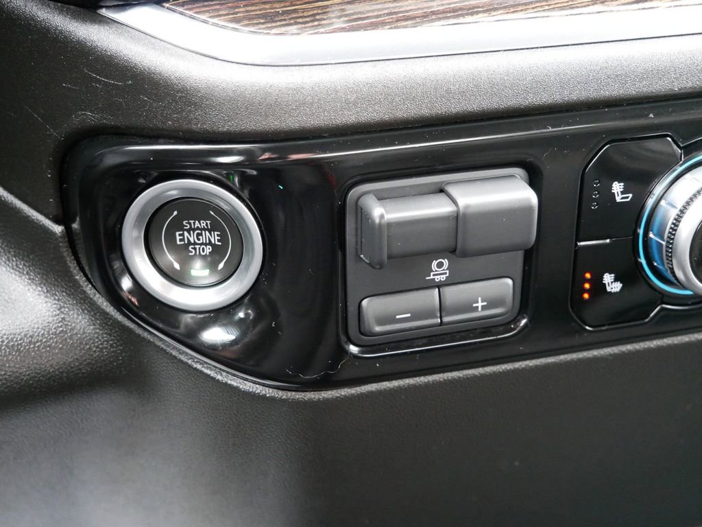 Used 2024 GMC Sierra 1500 Elevation image 20