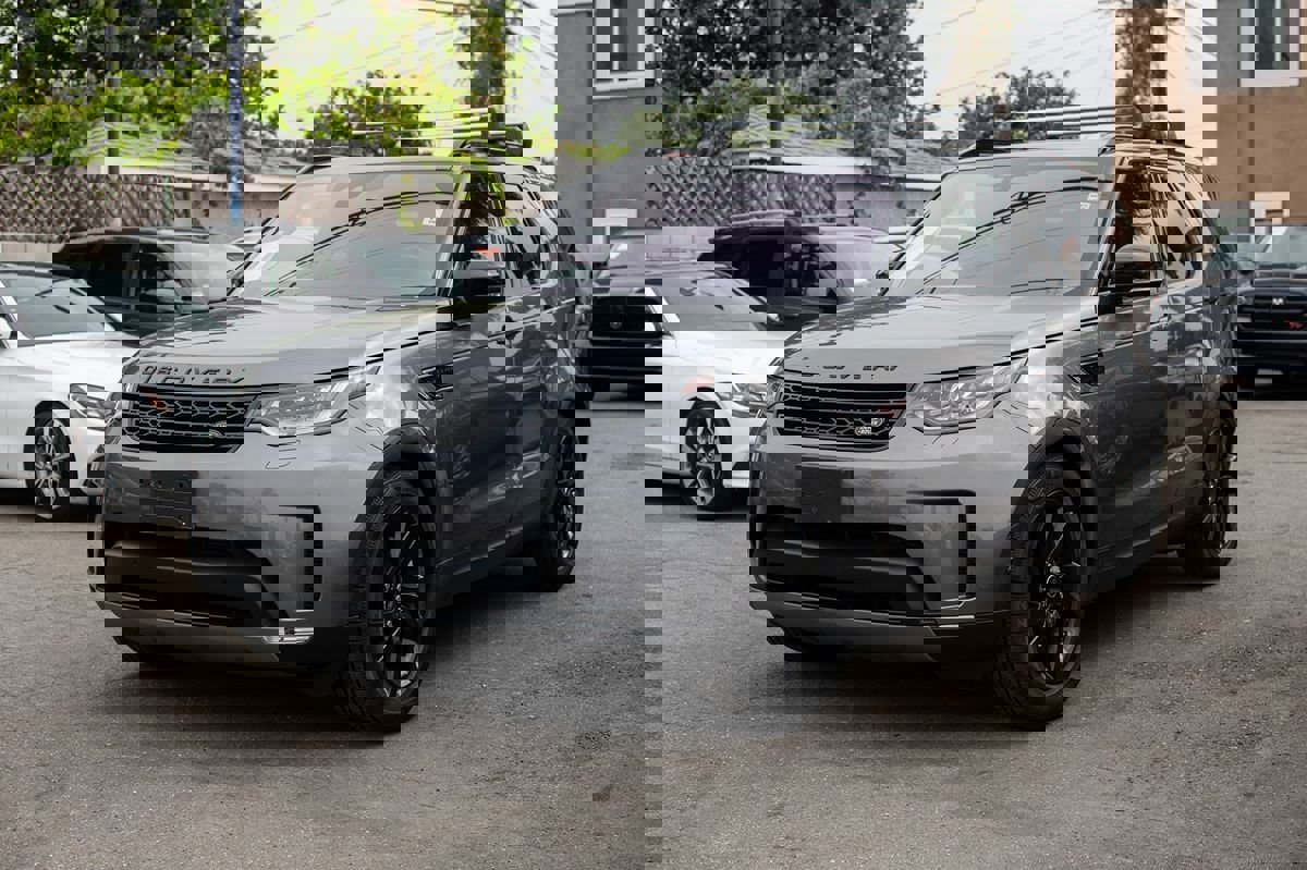 Used 2019 Land Rover Discovery HSE image 9