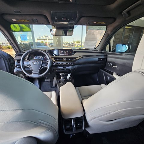 Used 2020 Lexus UX 250h w/ Premium Package image 15