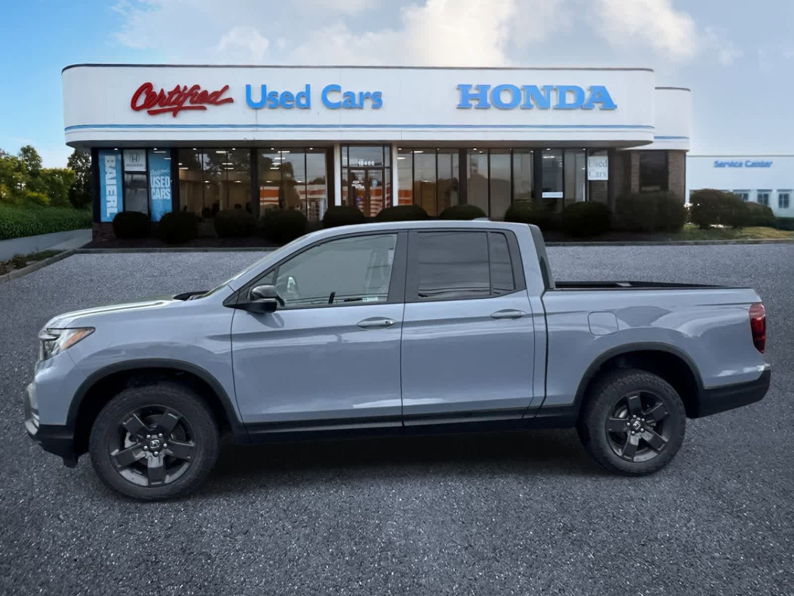 Used 2026 Honda Ridgeline TrailSport image 2