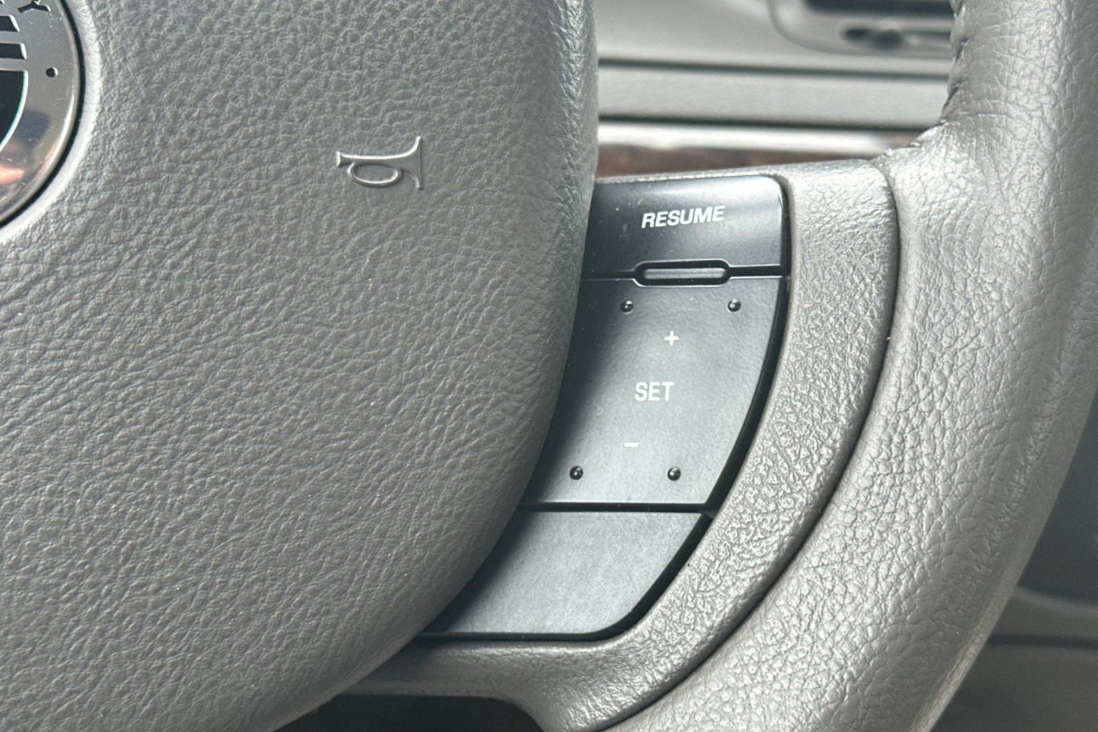 Used 2011 Mercury Grand Marquis LS image 25