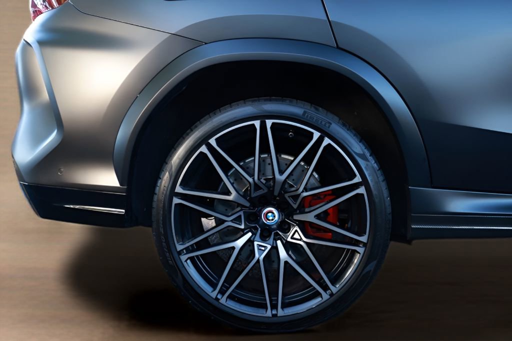 Used 2023 BMW X6 M w/ Competition Package AWD/4WD image 6