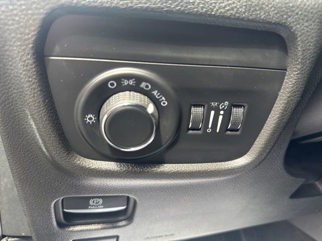 Used 2021 Jeep Grand Cherokee L Laredo AWD/4WD image 18
