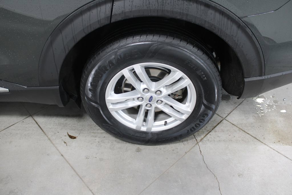 Used 2023 Ford Explorer XLT w/ Equipment Group 202A image 58