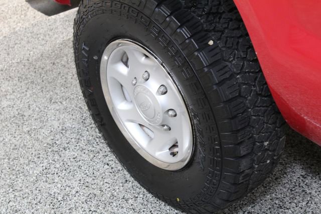 Used 2003 Ford F250 XL image 16