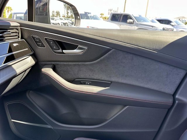 New 2026 Audi SQ7 Prestige image 24