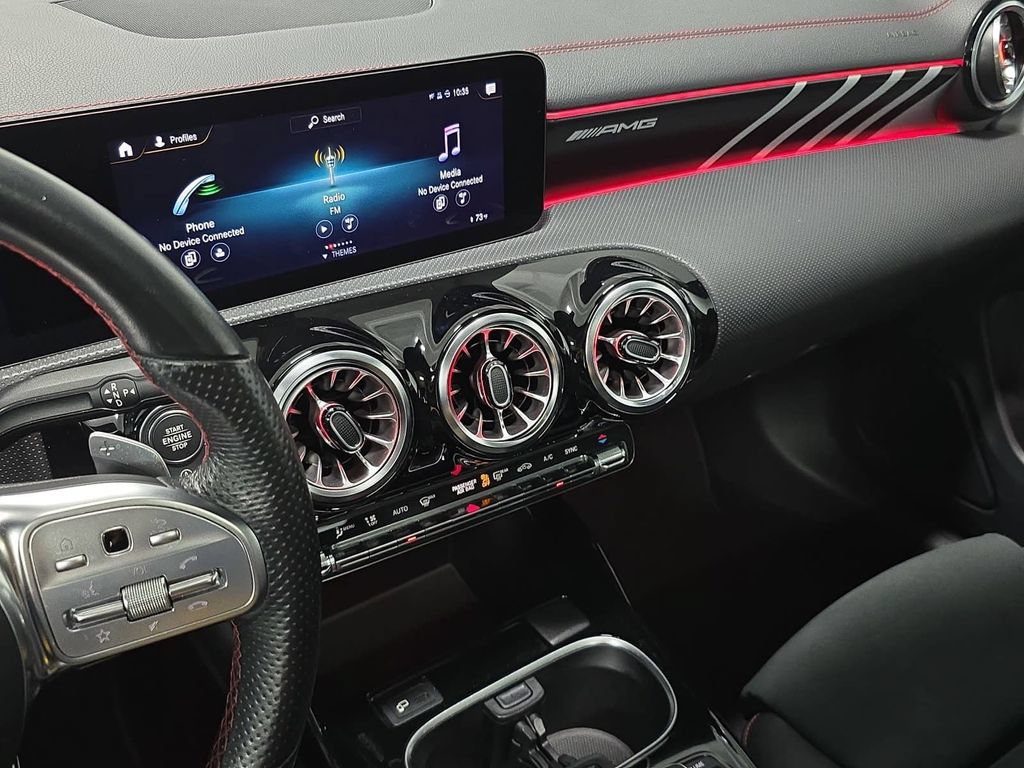 Used 2022 Mercedes-Benz CLA 35 AMG 4MATIC image 15