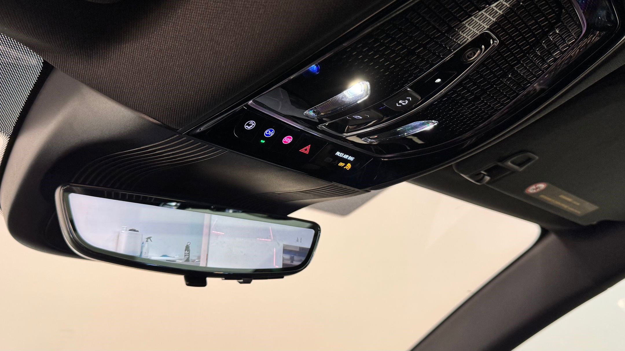 New 2026 Cadillac Vistiq Sport image 19