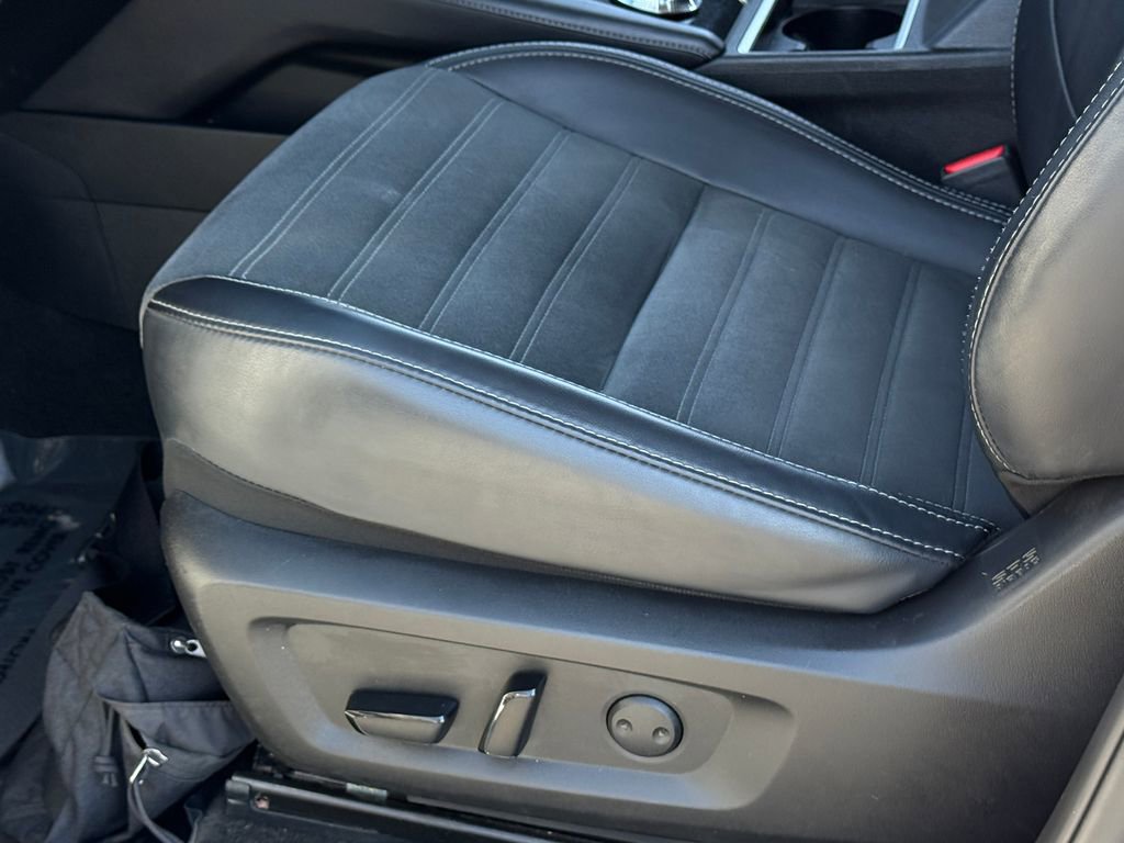 Used 2024 Mitsubishi Outlander SE image 21