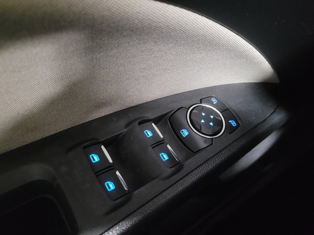 Used 2018 Ford Fusion S image 27