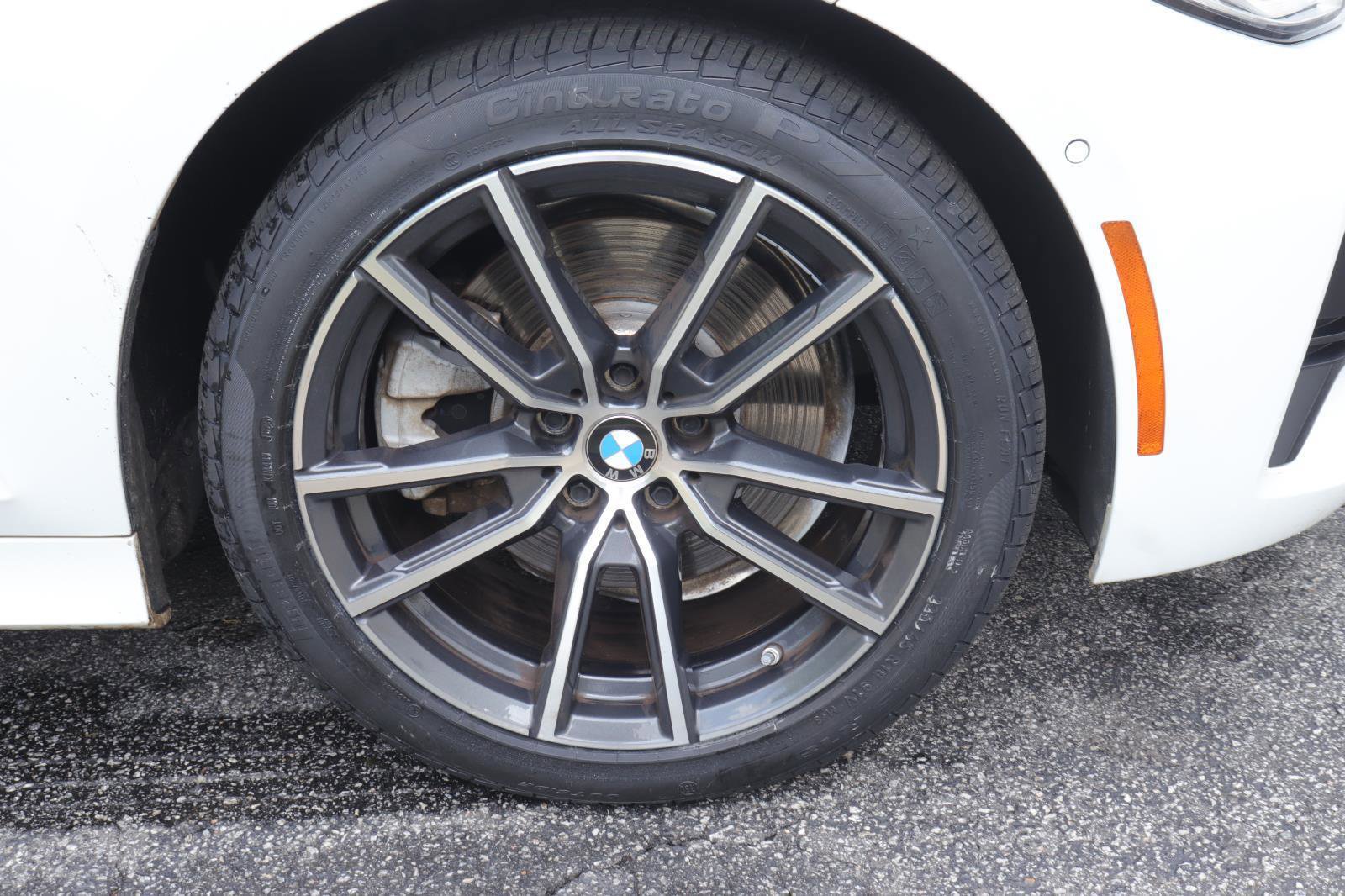 Used 2021 BMW 330e w/ Convenience Package RWD image 34